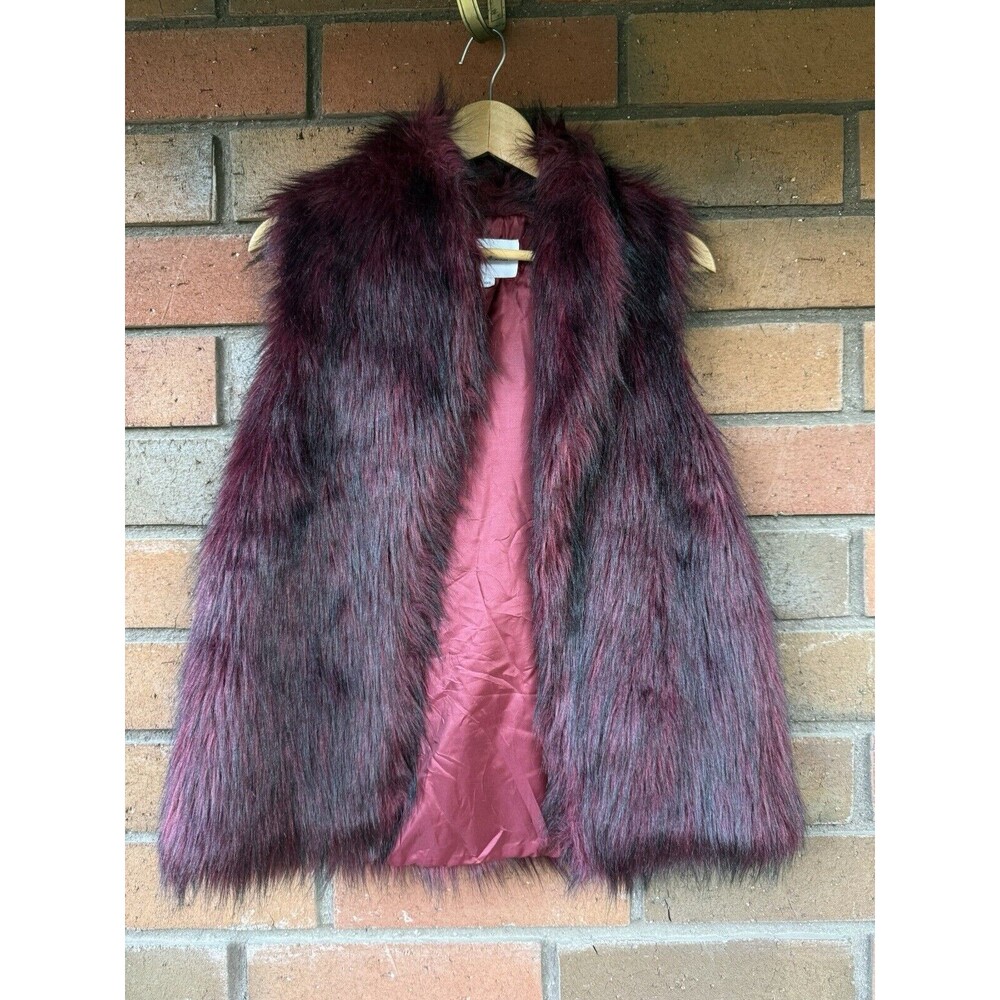 BCBGeneration Faux Fur Vest Open Front Sleeveless | Burgundy | Womens XXS